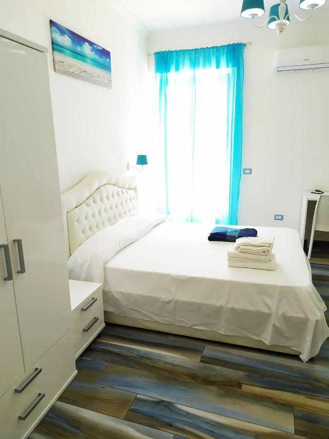 Hotel La Terrazza Sul Mare à Marina di Camerota Extérieur photo